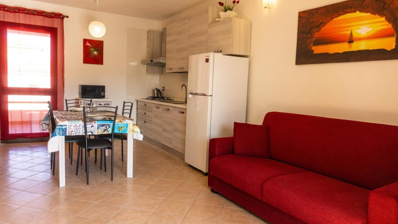 Appartamento Sette Posti Vicino Al Centro Di San Teodoro San Teodoro  Eksteriør billede